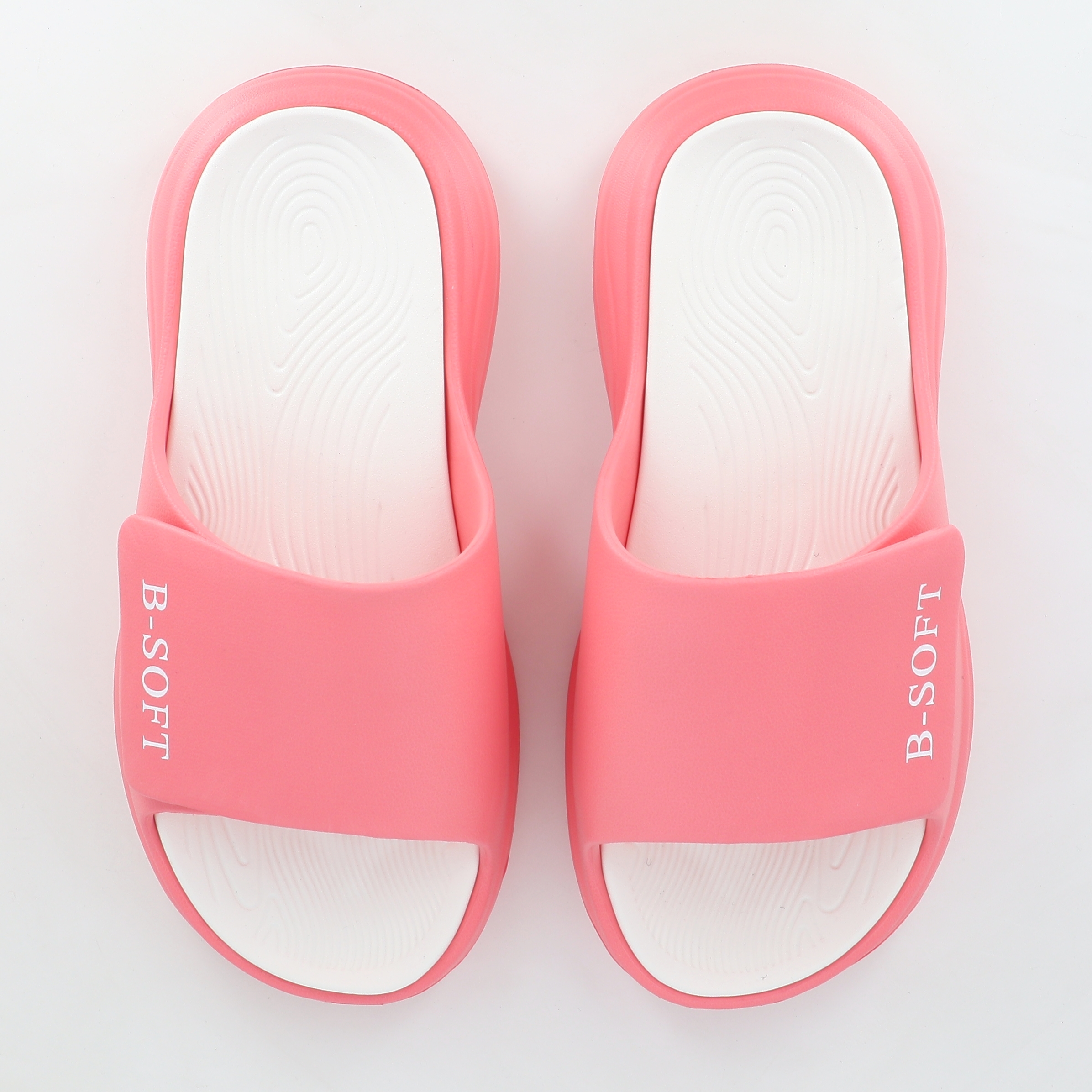 1406 ΓΥΝΑΙΚΕΙΑ ΣΑΓΙΟΝΑΡΑ, ΣΟΜΩΝ